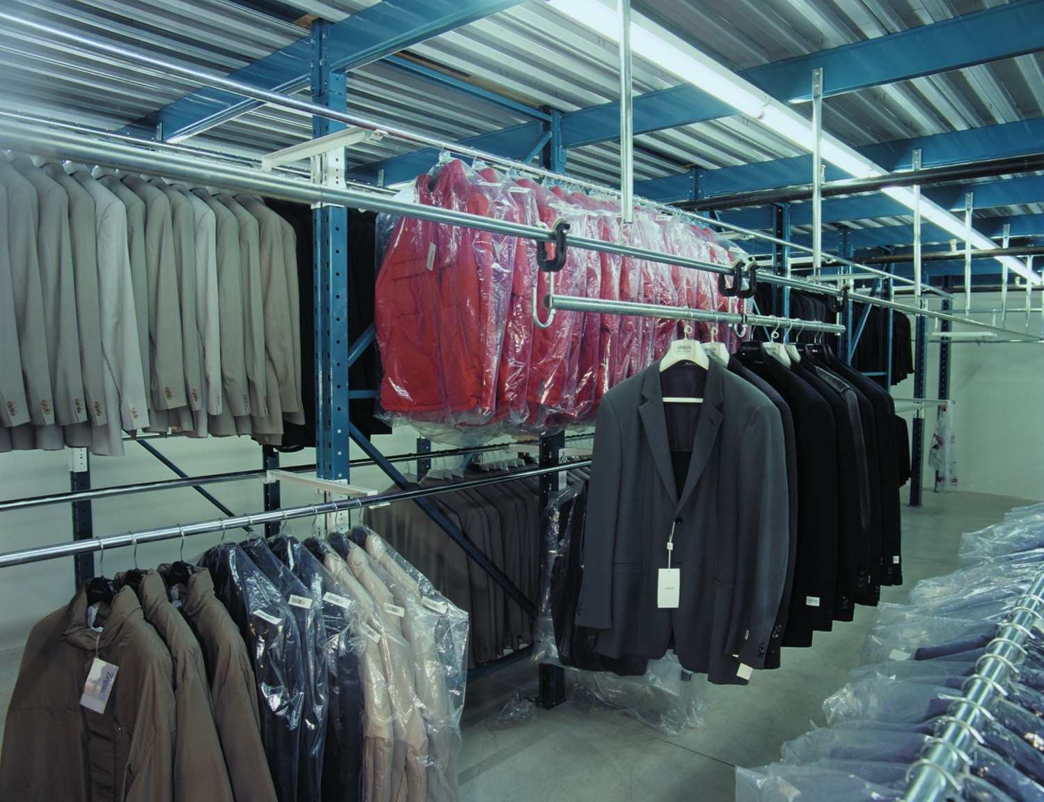 Garment On Hanger Shop Warehouse Storage Solutions